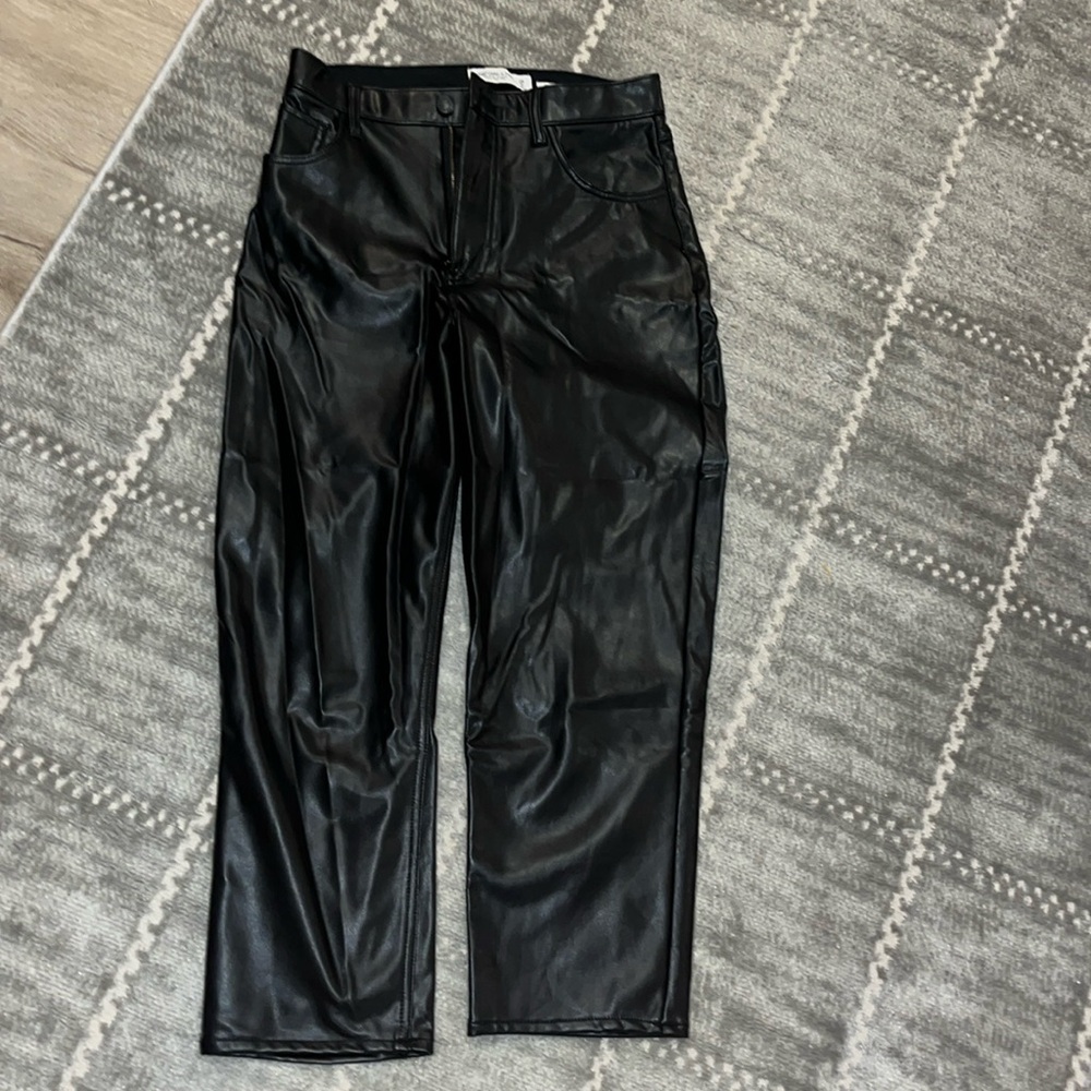 Abercrombie & Fitch vegan leather ankle straight ultra high rise size 6 short